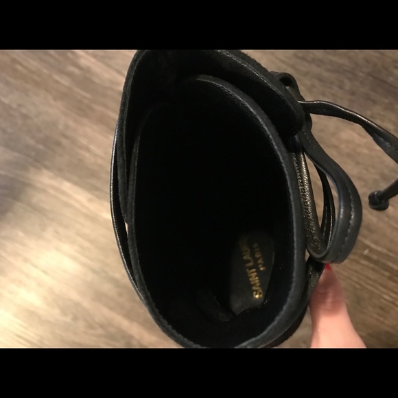 Saint Laurent suede lace up ankle boots - Picture 7 of 7